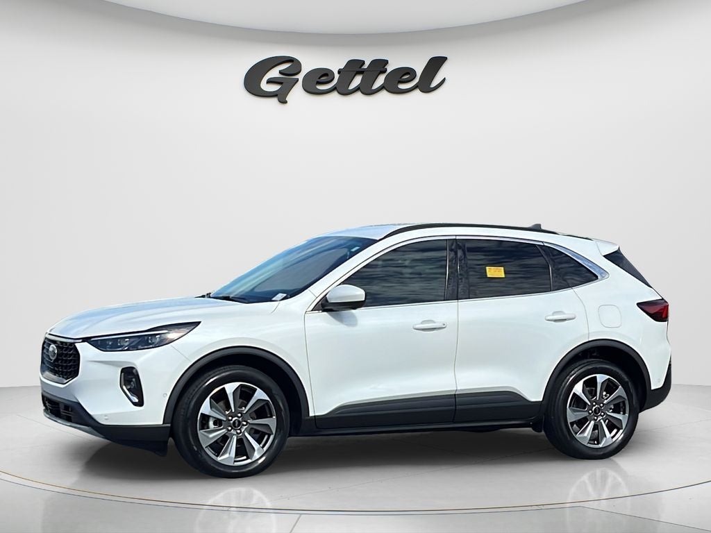 2023 Ford Escape Platinum in Star White Metallic Tri-Coat — front three-quarter view