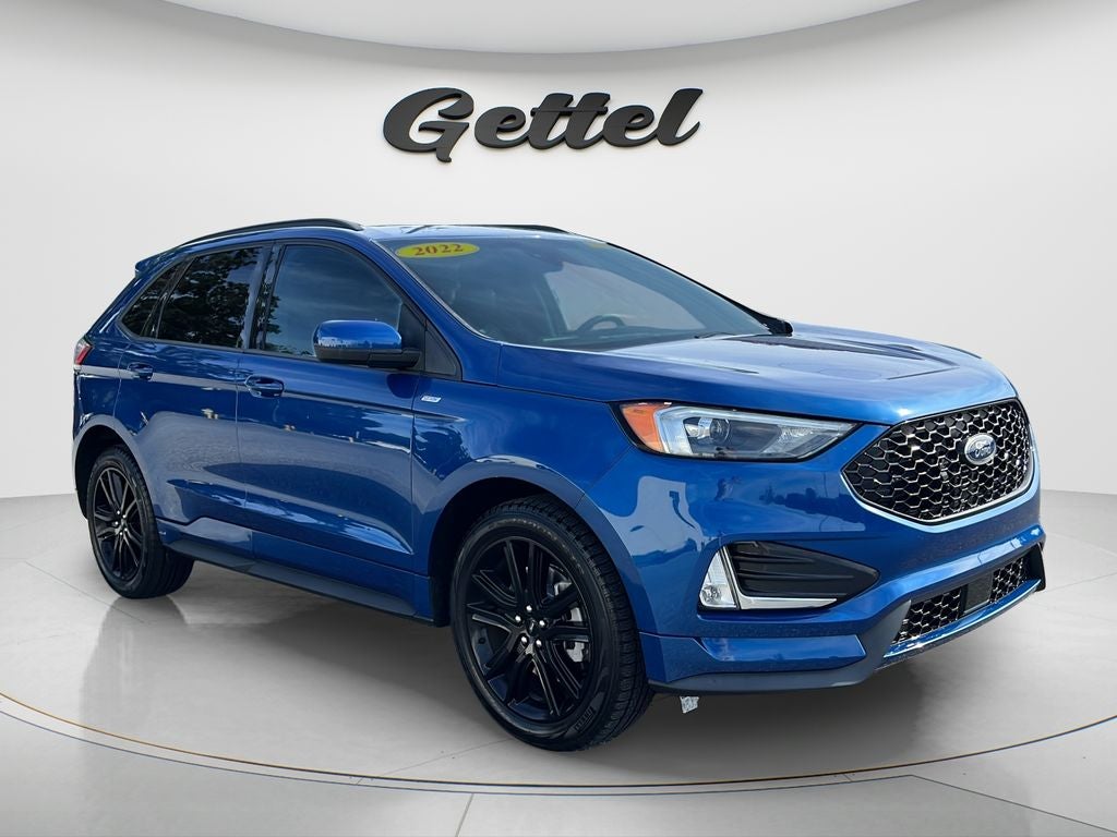 2022 Ford Edge — rear three-quarter view