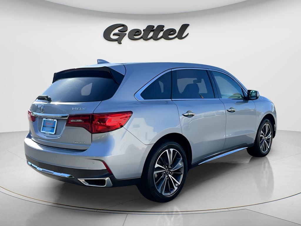 2020 Acura MDX — detail view