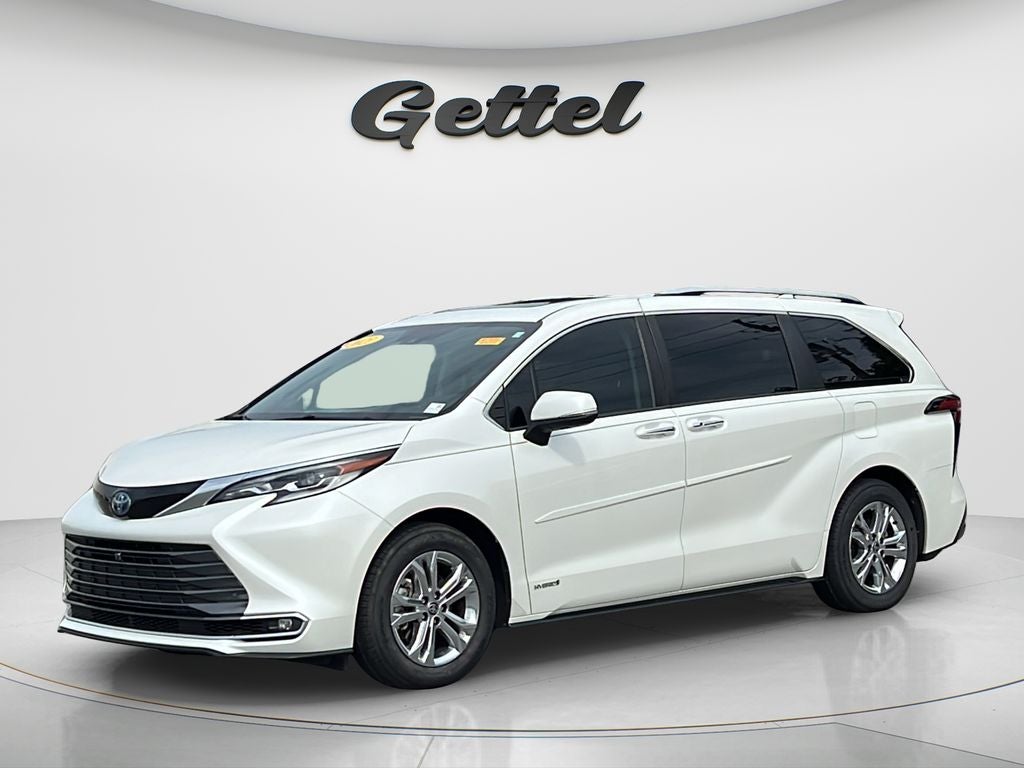 2021 Toyota Sienna Platinum 7 Passenger in Blizzard Pearl — front three-quarter view