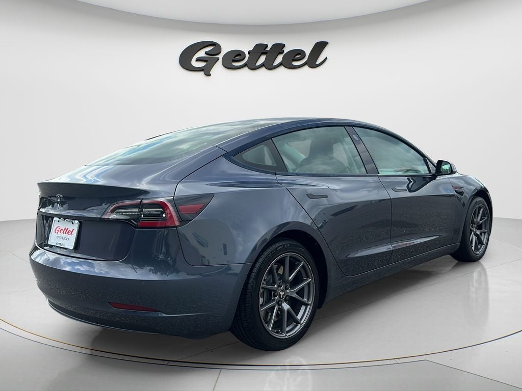2021 Tesla Model 3 — interior view
