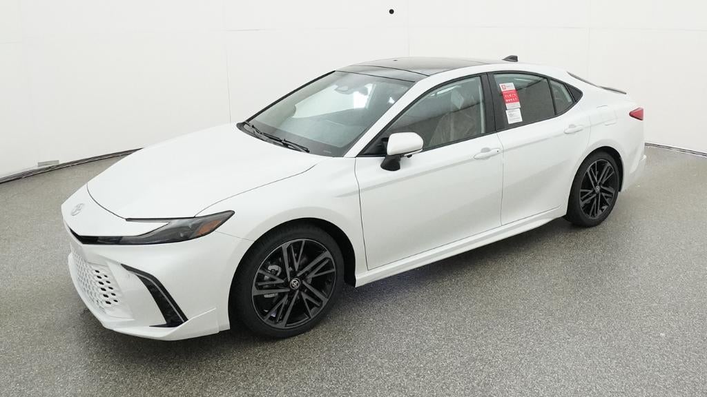 2026 Toyota Camry XSE in Wind Chill Pearl <a role='button' class='viewDgDisclaimersButton' data-toggle='modal'...