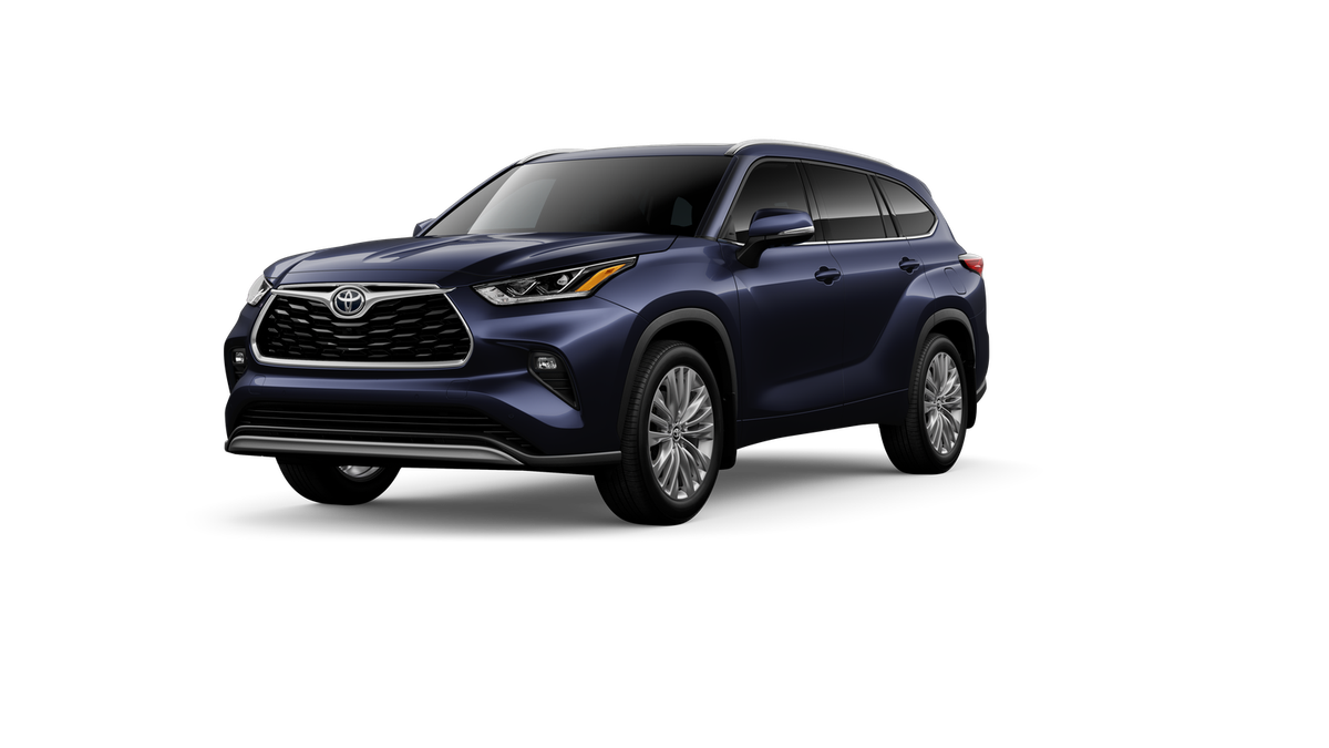2026 Toyota Highlander Platinum in Blueprint — front three-quarter view